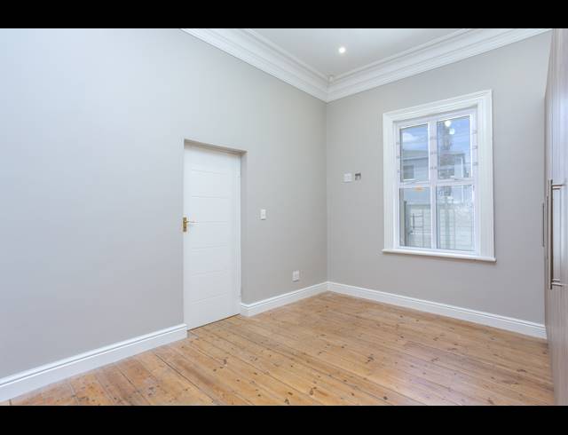 615M² BUILDING FOR SALE IN MOWBRAY